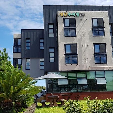 Sungsan Woori House Pension Seogwipo Exterior photo